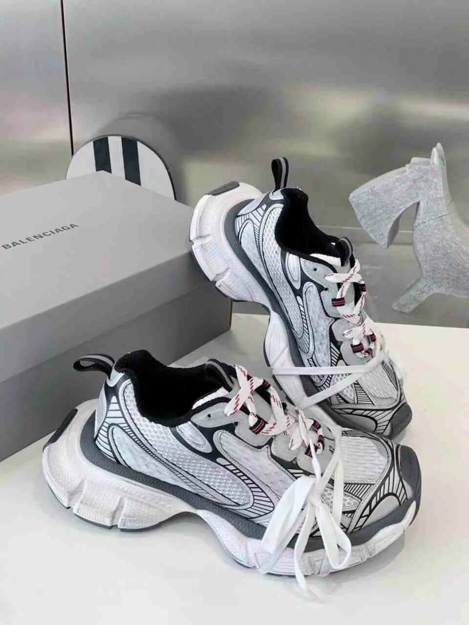 Баленси хл. Balenciaga cargo sneakers. Кроссовки баленсиага 38. Баленси хл. Кроссовки баленсиага черные.