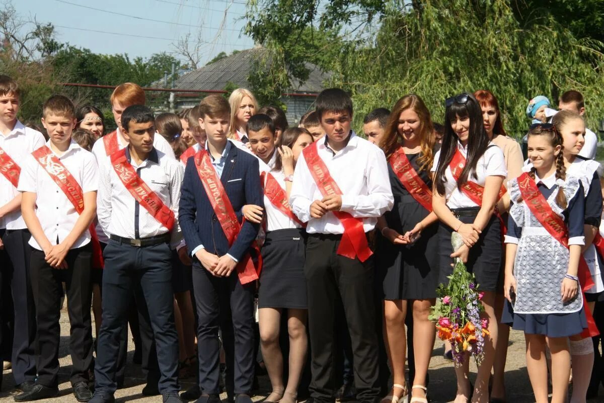 Село Казинка Ставропольский край Шпаковский район. СОШ 15 Казинка Шпаковского района. Школа 18 Хутор Демино.