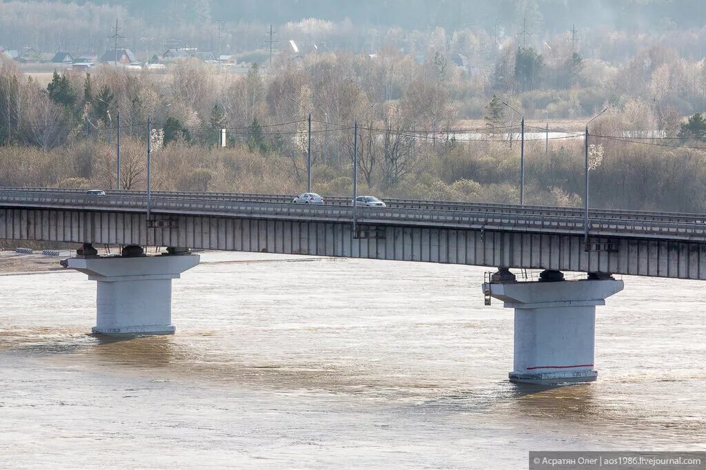 Веб камера кузнецкий мост новокузнецк уровень воды. Веб камеры Томск река Томь. Веб камера на мосту через Томь в Новокузнецке. Уровень воды в Томи.