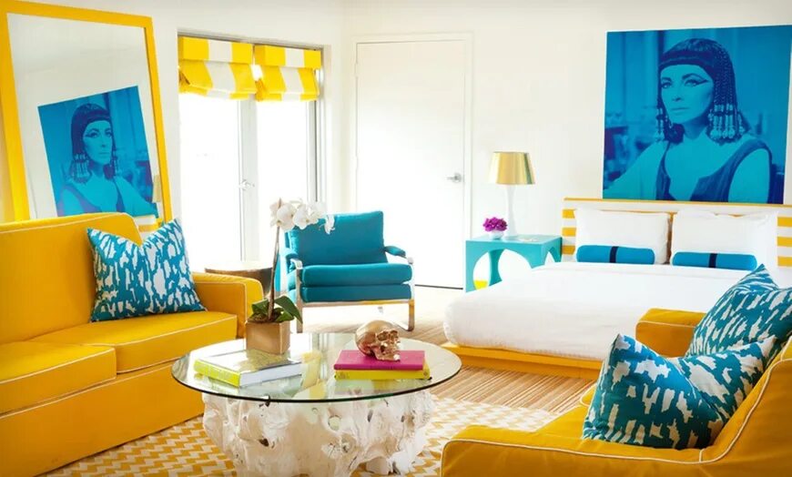 Желто голубой в интерьере Dark Side of the Moon Blue and yellow living room, Yellow living room, Living ro