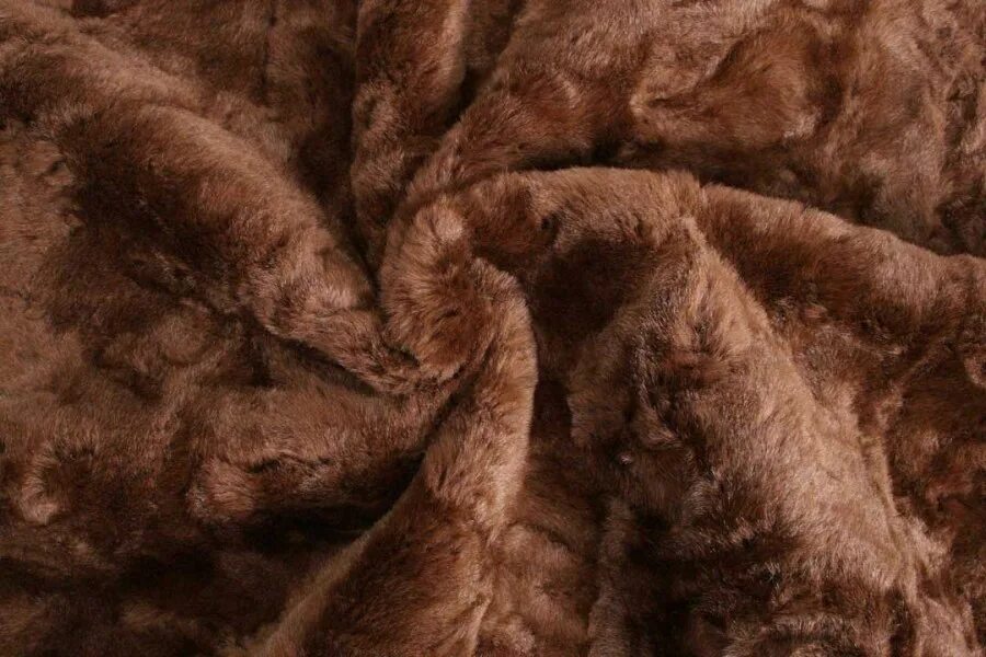 Мех для игрушки коричневый. Коричневая шерсть. Шерсть медведя. Искусственный плюшевый мех травка купить. Меховая ткань.
