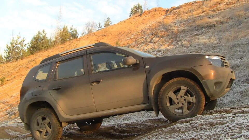 Дастер трансмиссия полного привода. Renault duster полный привод. 6 передний привод. Renault duster для бездорожья. Рено дастер 2008.