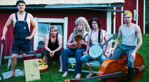 These Guys Gave Iron Maiden’s "Aces High" A Bluegrass Twist, And ...