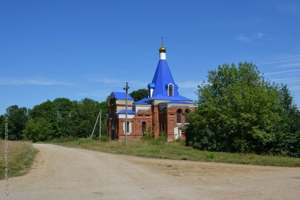 Успенское ливенского района орловской области. Теличье Ливенский район. Храм Орловская область Ливенский. Село Покровка Орловской области Ливенского района. Успенское Ливенский район.