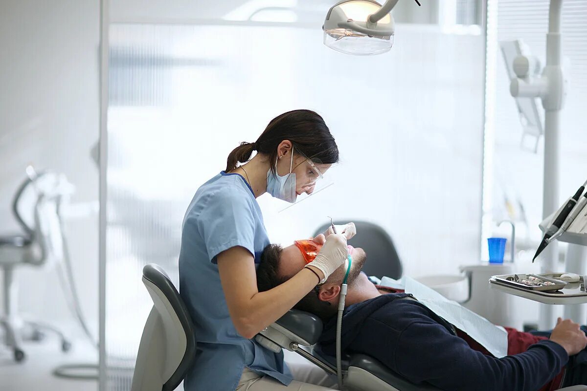 Зубной сегодня. Стоматология без боли. Ошибки врача стоматолога. Стоматологическое здоровье.