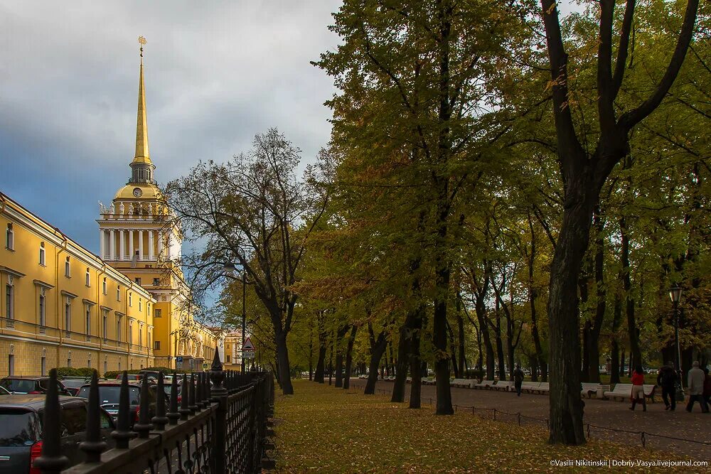 Санкт-петербург пасмурный. Санкт петербургпагода. Погода спб адмиралтейский. Санкт-петербург, 1823 год);. Погода в спб на неделю.