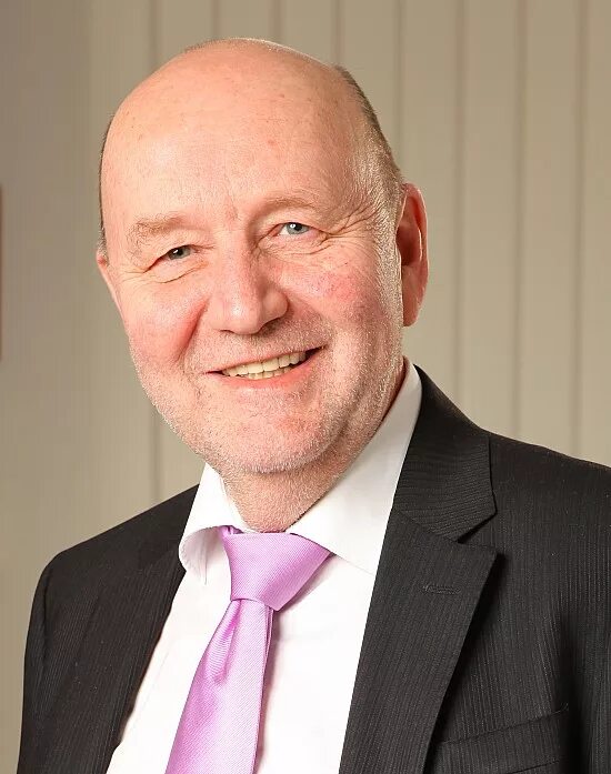 Малыгин владимир леонидович. Центр психотерапии малыгина. Центр психотерапии профессора малыгина. Центр психотерапии профессора. Медицинские психотерапевтические центры логотип.