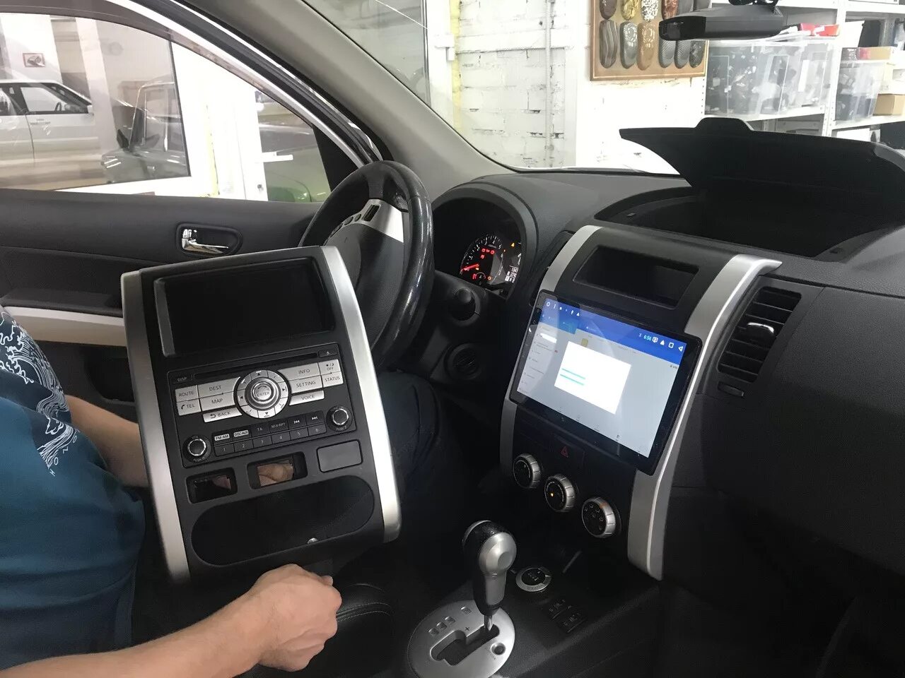 Головное устройство т31. Магнитола на андроиде в х трейл т31. магнитола 10 дюймов x-trail т31. nissan x-trail t31 магнитола tesla. магнитола на ниссан х-трейл т31 андроид.