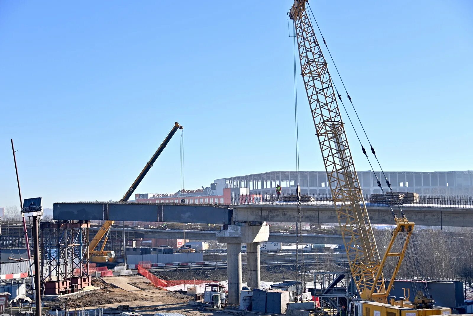 Проект реновации лосиноостровского района. Строится улица. Эстакада липецкая мкад сроки. Стройка метро в новосибирске. Строительные работы.