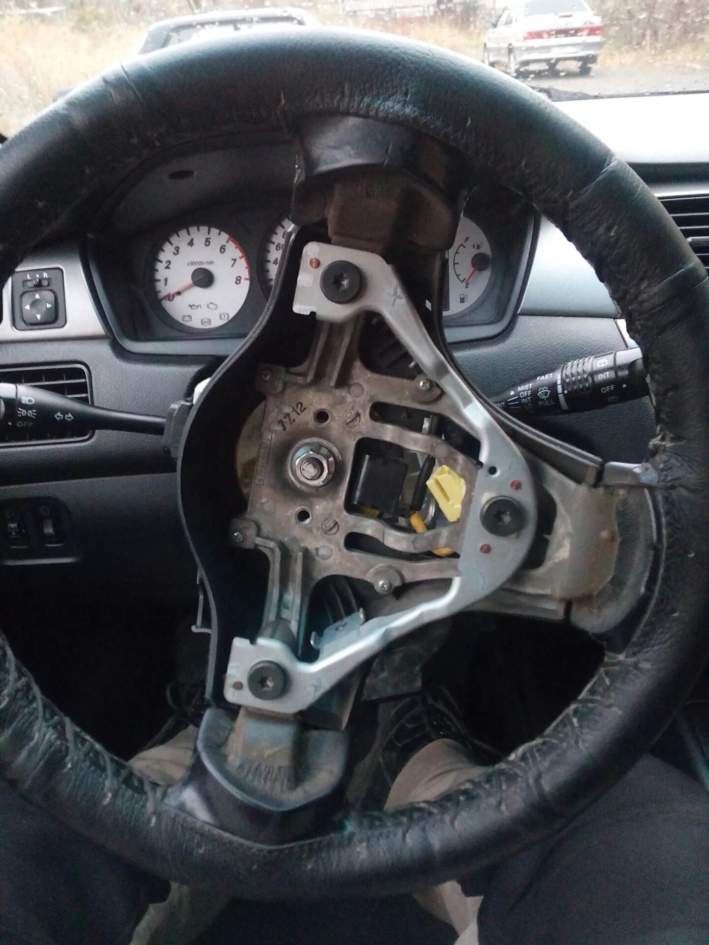 Srs 9. Mitsubishi lancer srs. srs лансер 9. митсубиси лансер 9 горит srs. замена шлейфа лансер 9.