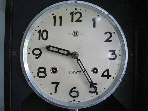 Часы 50х50. Японские часы Рикардо раритет. Accurate Clock specially made by Takano Clock Manufacturing co Ltd Nagoya Japan.