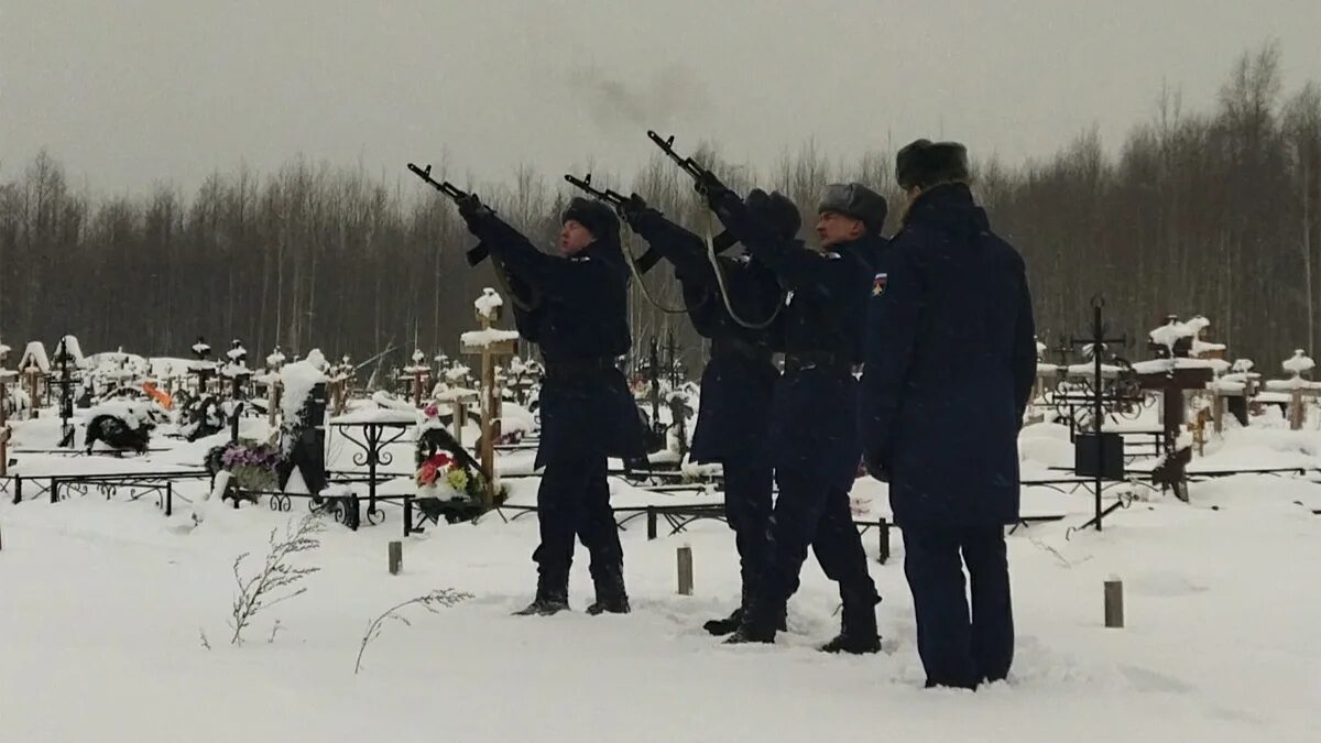 Похоронен в новгороде. Кладбище сво в Нижнем Новгороде. Кладбище Великий Новгород. Великий Новгород освобождение военной операции.