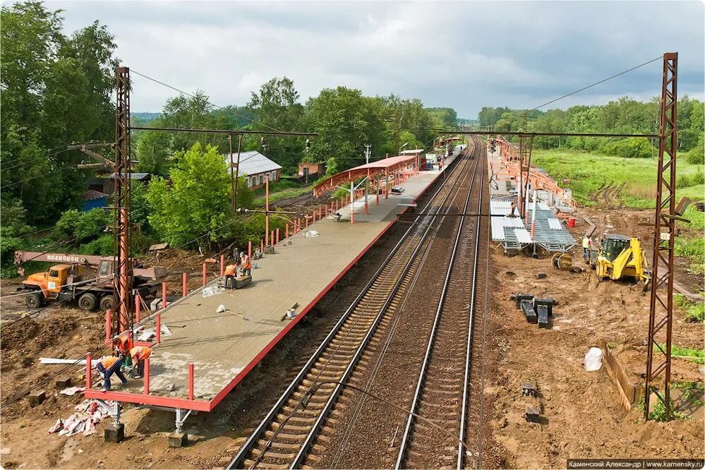 платформа ремонт. подольск станция весеннида. платформа кокошкино. мытищи пушкино перегон. жд станция мельничный ручей.