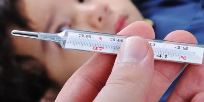 Температура два дня без симптомов у ребенка. Субфебрилитет. инфекционный субфебрилитет. температура 37. субфебрильная температура.