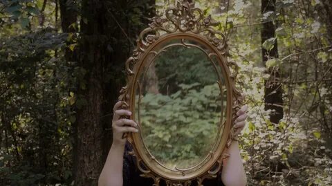I am a mirror