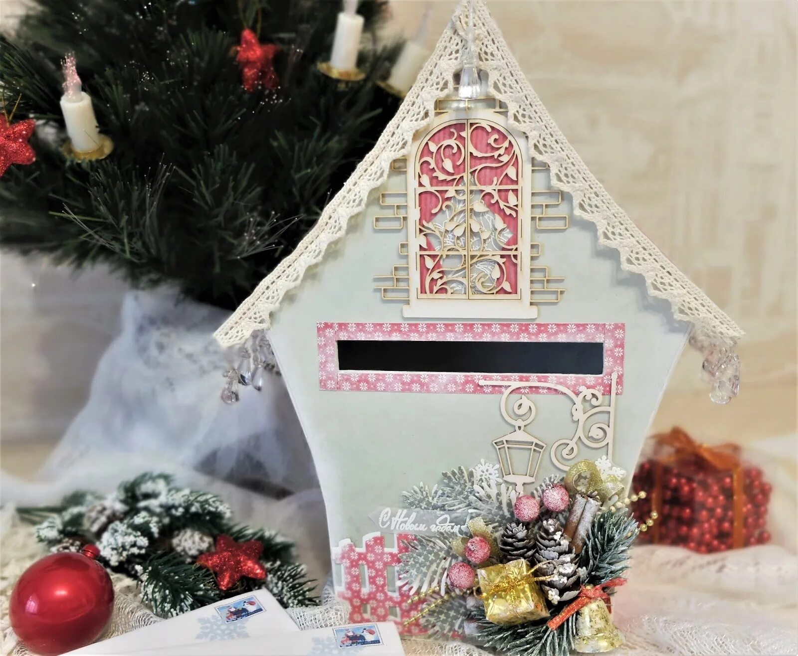 Как сделать новогоднюю почту. Ящик для писем деду морозу. Новогодний почтовый ящик. Почтовый ящик деда мороза. Почтовый ящик деда мороза.