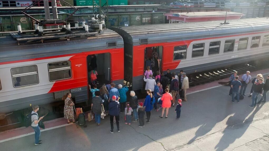 Электропоезд Вологда Череповец. Электрички Вологда Череповец. Электричка Череповец. Поезд Москва Вологда. Поезд череповец анапа 2024 год