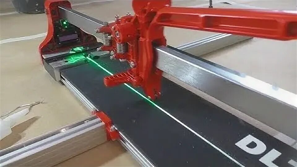 Dlt maxline. Плиткорез dlt maxline, 1270мм. плиткорез dlt maxline, рез до 1270мм. плиткорез dlt maxline, рез до 1270мм (цельнометаллическая направляющая). плиткорез dlt maxline 1200.