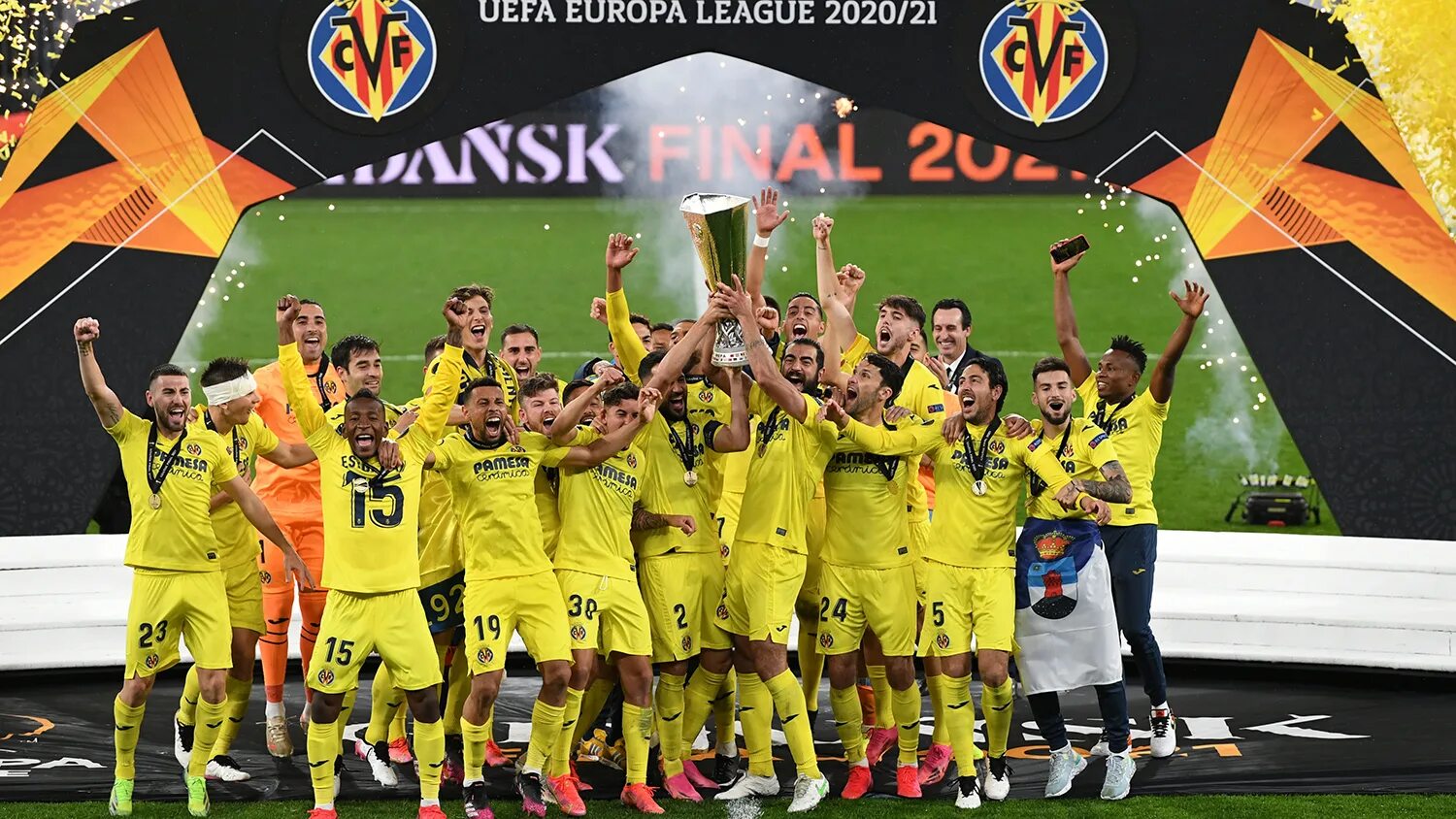 Лига уефа победители. Вильярреал лига Европы 2021. Победитель Лиги Европы 2021. Финал Лиги Европы УЕФА 2021. Вильярреал выиграл Лигу Европы.