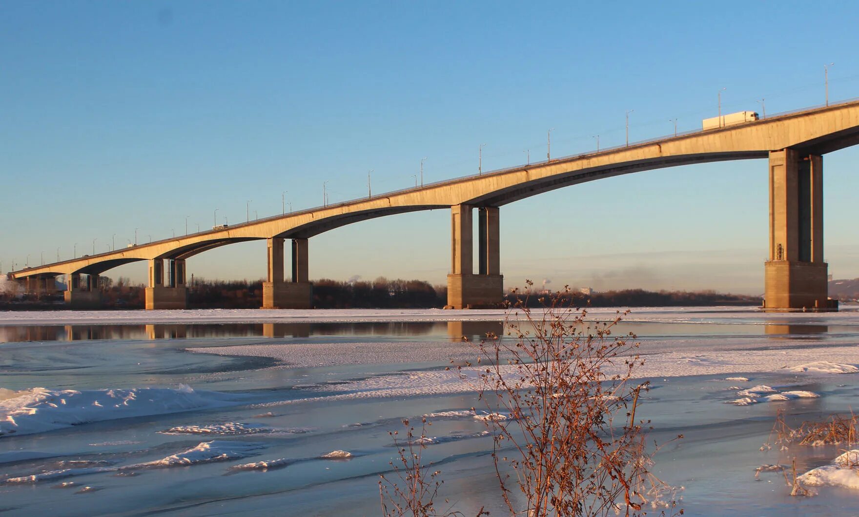 Карповский мост нижний новгород. Мызинский мост освещение. Мызинский мост. Мызинский мост. Нижний новгород мызинский мост осень.