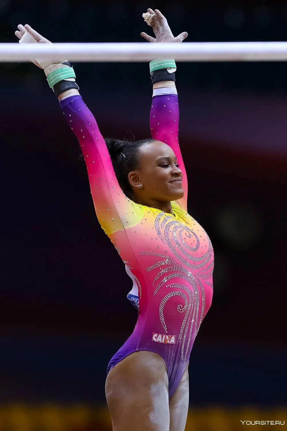 Спортсменки бразилии. Rebecca Andrade. Ребекка Андраде Бразилия. Андраде спортивная гимнастика. Ребека Андраде гимнастика.