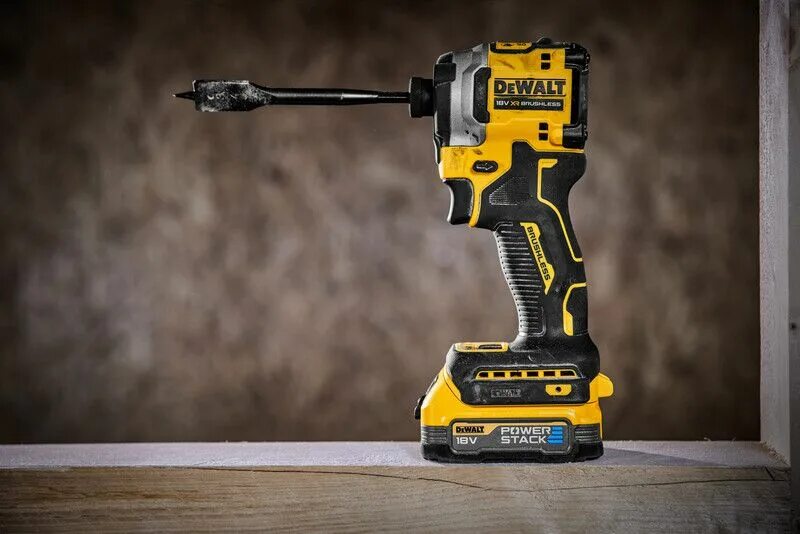 Шуруповерт деволт отзывы. Деволт импакт 850. dewalt 850 импакт. dewalt 850 шуруповерт. деволт 701 шуруповерт.