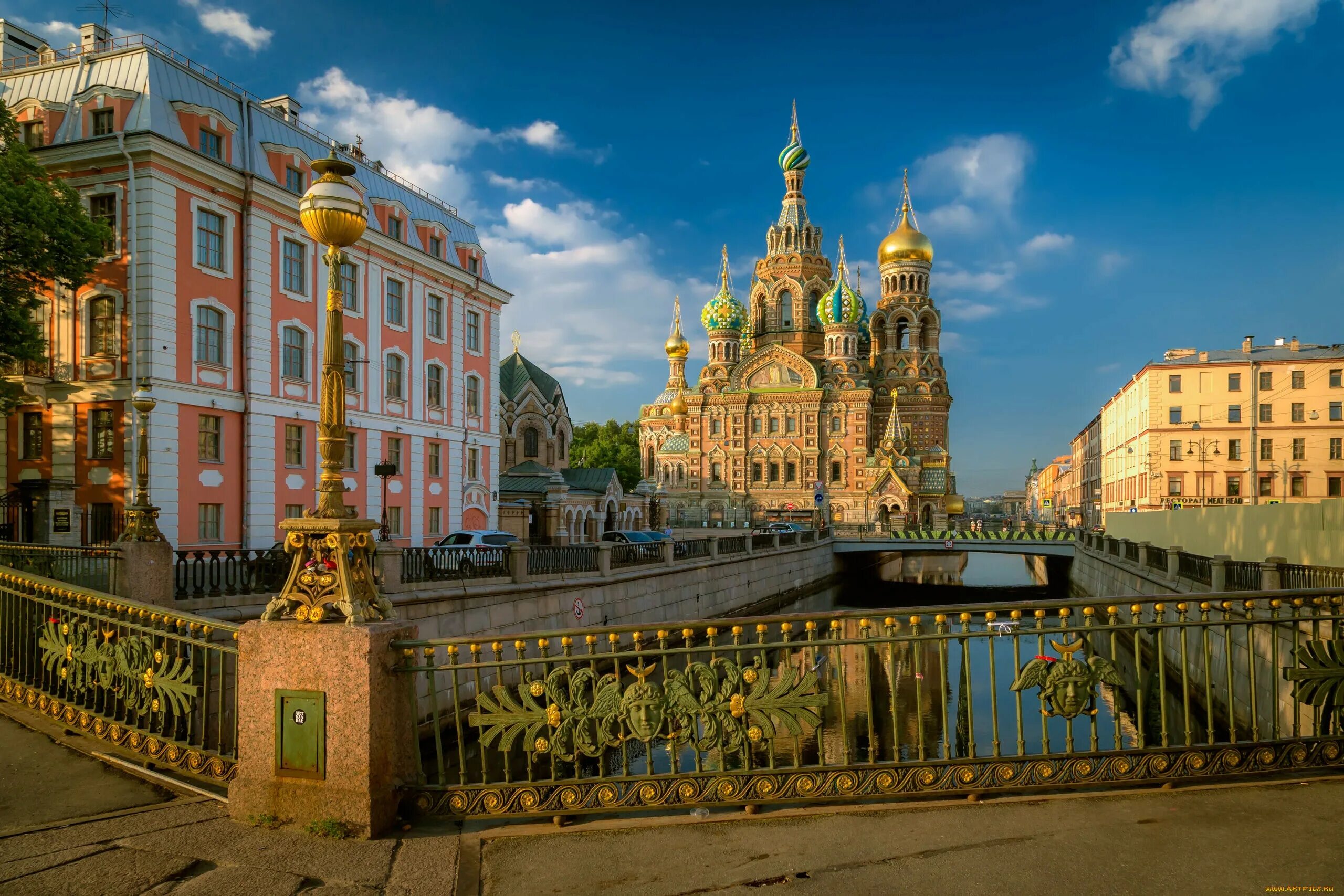 Рф г спб. Санкт-Петербург. Спас на крови Санкт-Петербург. Храм Спаса на крови. Спас на крови Санкт-Петербург лето.