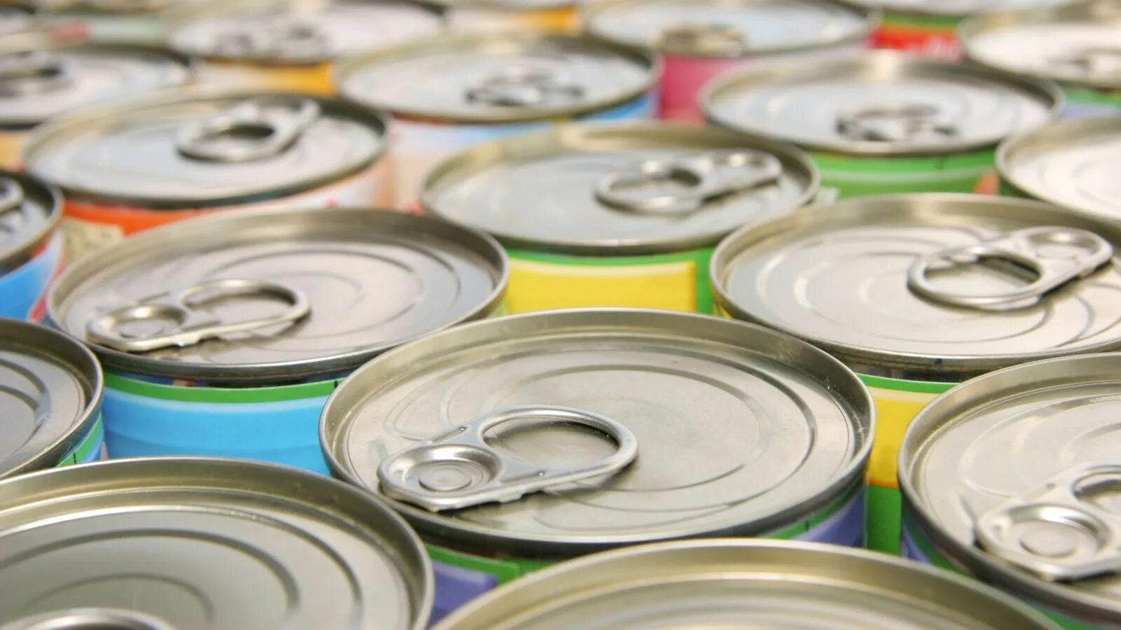 Консервы. Бобы в банке. Овощные консервы. Canned culture. Консервная банка.