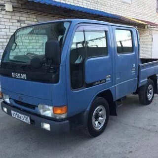 Ниссан грузовик 4х4