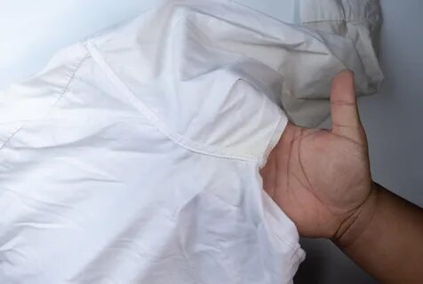 Порно: Күйеуінің қонақтары трахты