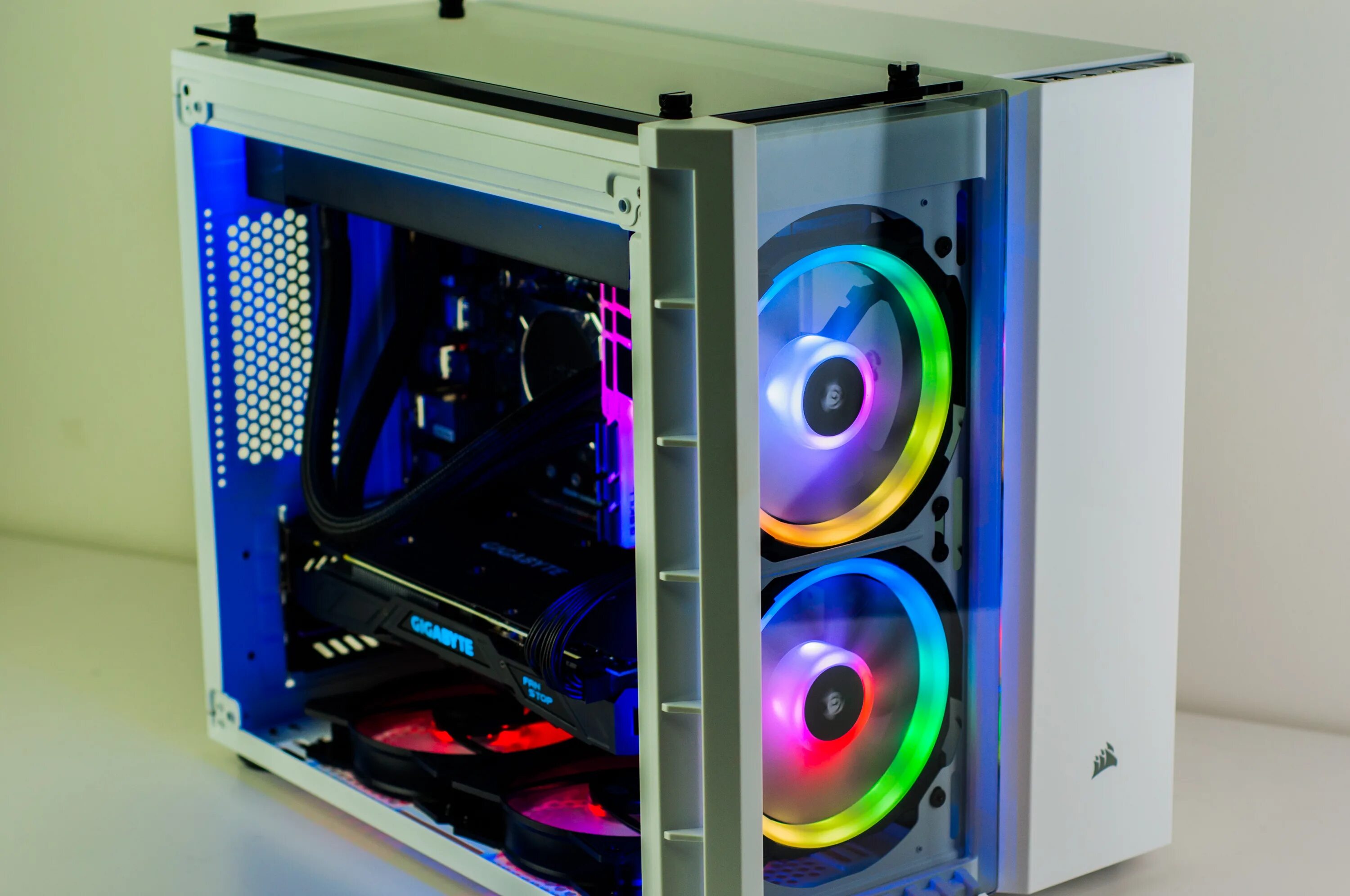 Corsair Crystal 280x White. Системный блок Corsair 280x. Корпус Corsair Crystal 280x. Corsair Crystal 280x RGB комплектация. Corsair crystal