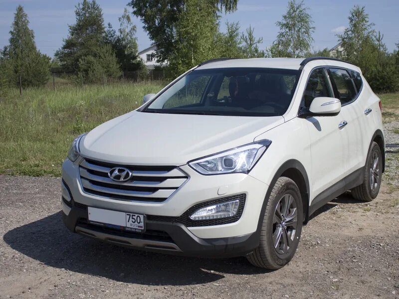 Купить санта фе в беларуси. Хендай Санта Фе 20. Хендай Санта Фе 20 года. Hyundai Santa Fe 19. Hyundai Santa Fe 202.