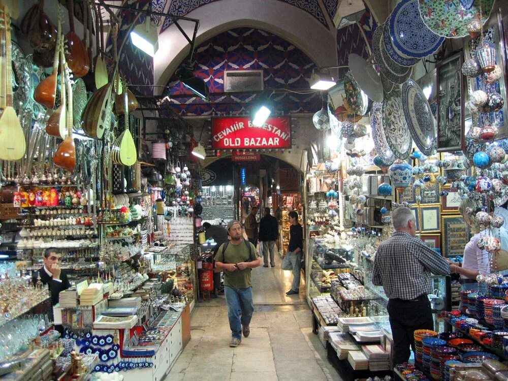 Олд базар анталия. Круя. Рынок в ларе анталия. Шарм-эль-шейх старый город рынок. Рынок в скопье.