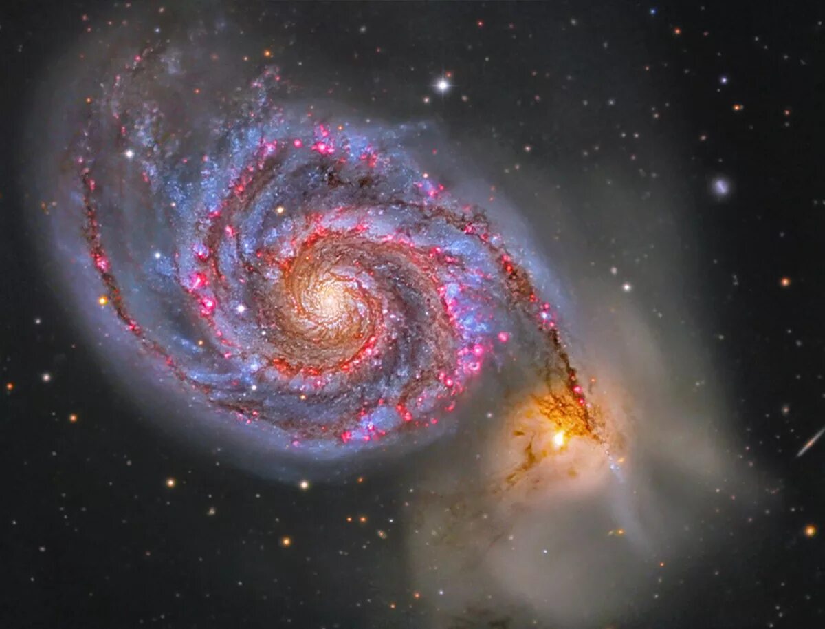 Наиболее распространены во вселенной. Галактика Млечный путь спиральная Галактика. Галактика водоворот Хаббл. Галактика водоворот м51. Спираль Галактики Млечный путь.