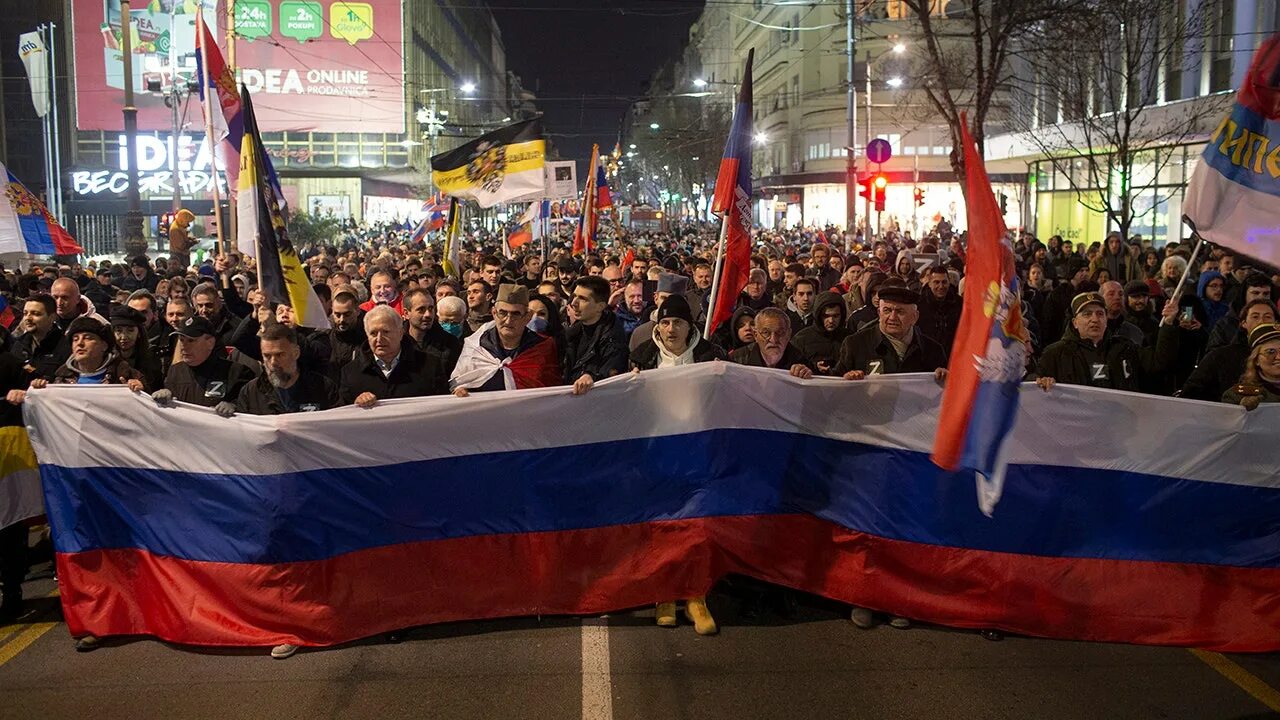 Митинги в Сербии в поддержку России 2022. Митинг в Белграде в поддержку России. Митинги в Сербии 2022. Митинг в Сербии в поддержку России. Новости сербии сайт