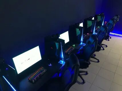 Ближайший компьютерный клуб