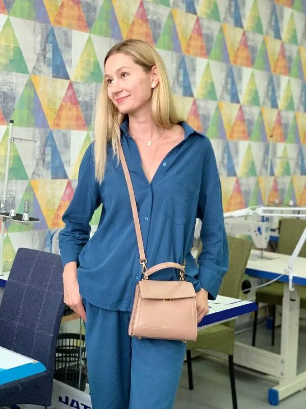 Имиджмейкер. Академия шитья бурда самара. Журнал бурда 5 2015. Журнал бурда за 1995 год. Бурда моден архив 1992 год.