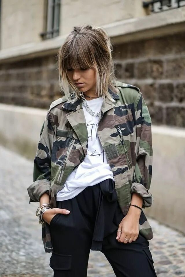 10,125 Dark Fashion Modern Urban Style Stock Photos - Free & Royalty-Free Stock 