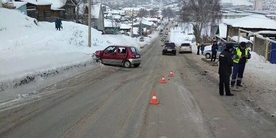 Погода в усть катаве на неделю. Революционная Усть Катав. Улица Революционная Усть Катав.