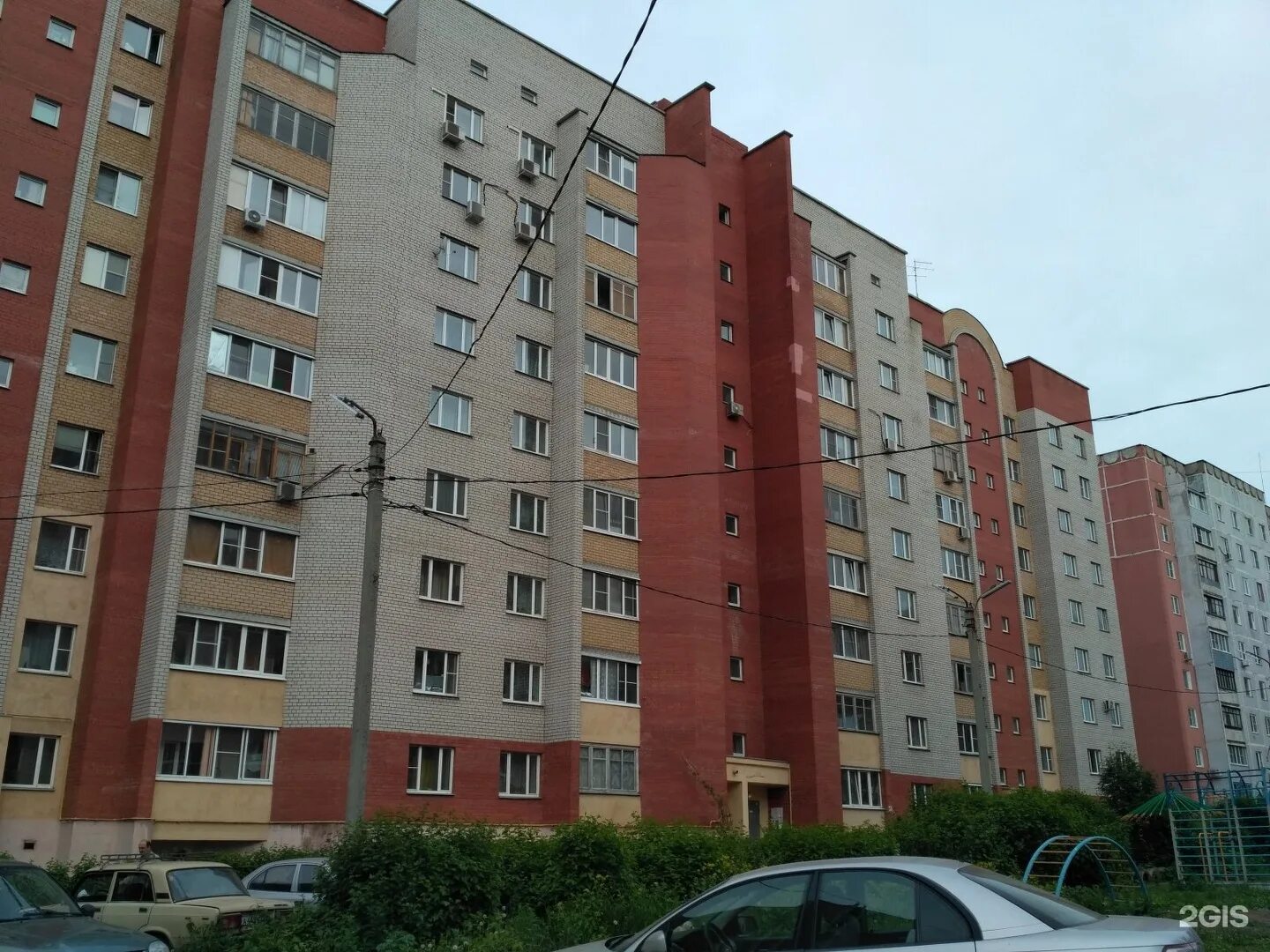 Трёхкомнатная квартира в казани фото. Рязань октябрьский городок новые дома. Рязань октябрьский городок 46. Октябрьский городок 60. Октябрьский городок 35.