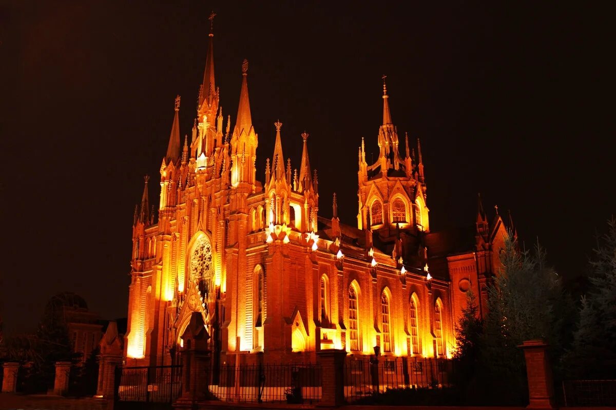 Римско-католический кафедральный собор в москве. Собор непорочного зачатия пресвятой девы марии. Собой непорочного зачатия пресвятой девы марии. Римско-католический собор непорочного зачатия девы марии. Римско-католический кафедральный собор.