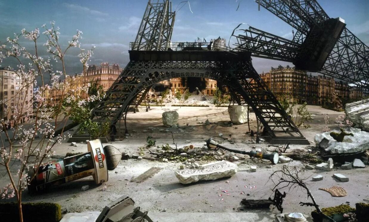 Крушение париж. Зомби апокалипсис в Париже. Руины Парижа. Разрушенный Париж. Разрушенная Эйфелева башня.