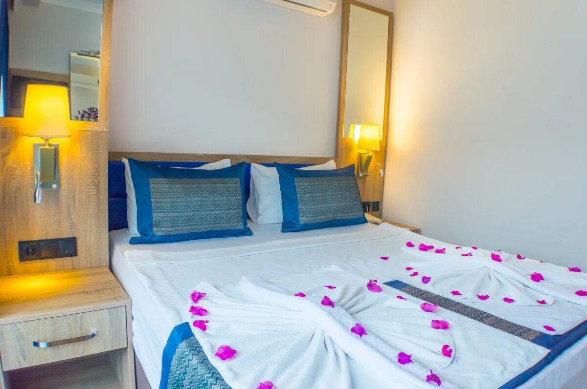 Relax beach hotel 4 турция отзывы. Отель каретта релакс турция аланья. Турция аланья отель релакс. Hotel 1461). Отель релакс бич алания турция.