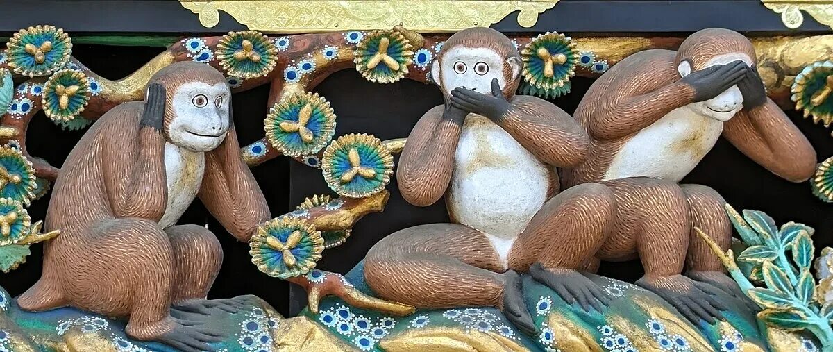 Three wise monkeys морской просп 22