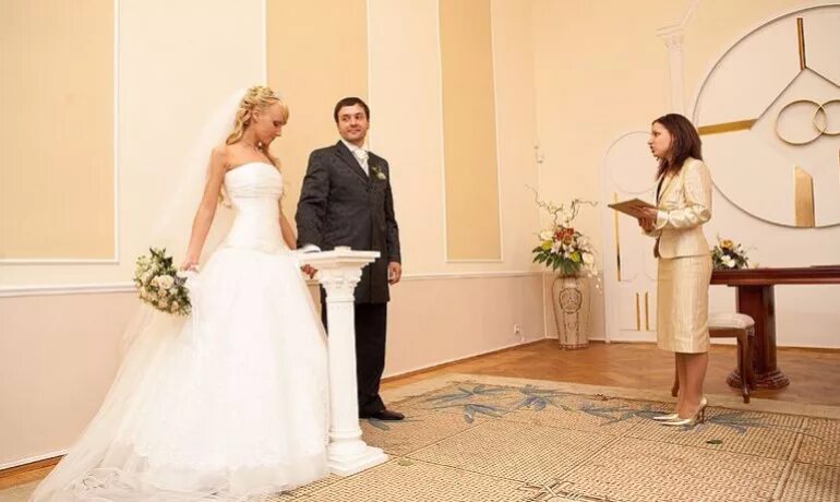 загс излучинск. загс излучинск. загс нижневартовск официальный сайт. загс города нижневартовска. работа загса нижневартовск.