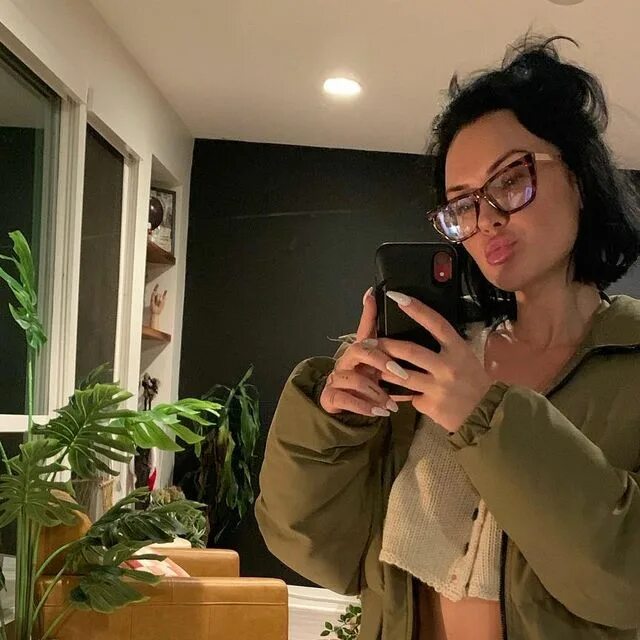 Rich like me. Rich like me. Rich like me. Yelawolf cover album. Rich like me.