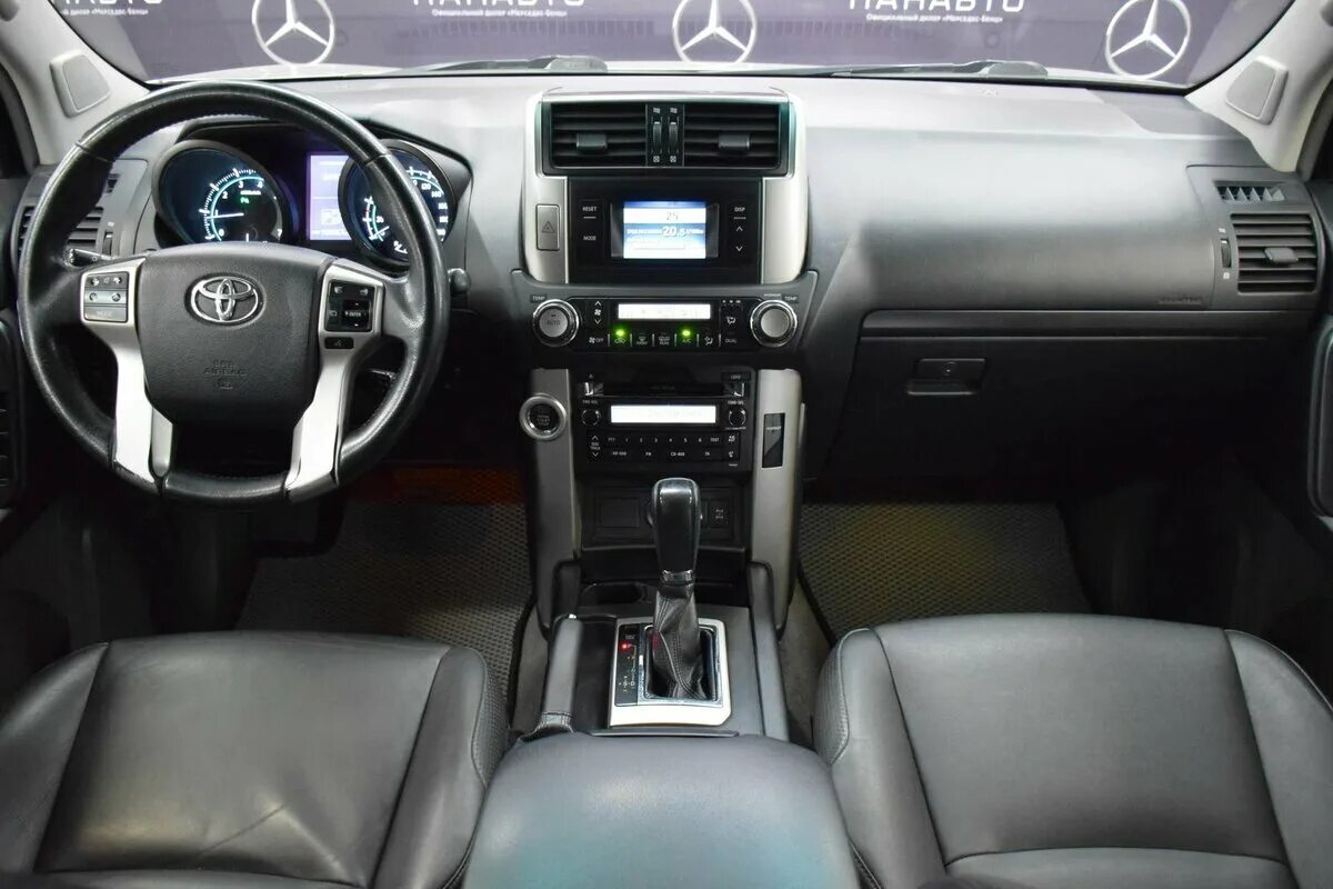 комплектации тойота ленд крузер прадо 150. Toyota land cruiser 150 сзади. Toyota land cruiser prado 2021 interior. как узнать прадо 150. Toyota prado 150 2011.