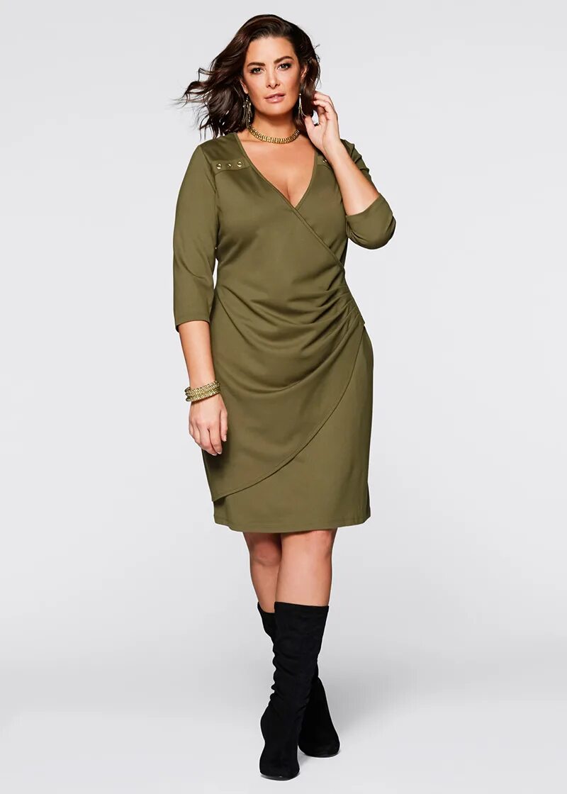 Туника для полных женщин. Одежи для полных женщин. Спортивные платья для полных. Платья для полных женщин стильные. Интернет магазины одежда для полных девушек.