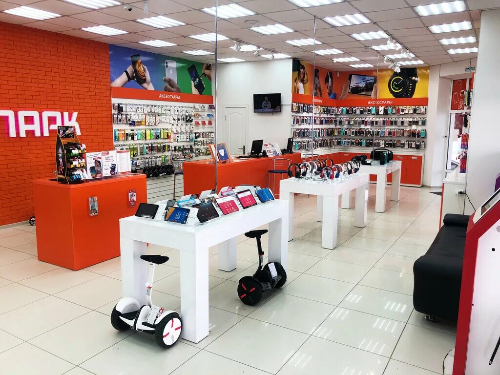 г джанкой ул калинина 6. централ парк курск магазины. Kuchenland курск. Park store. Park store.