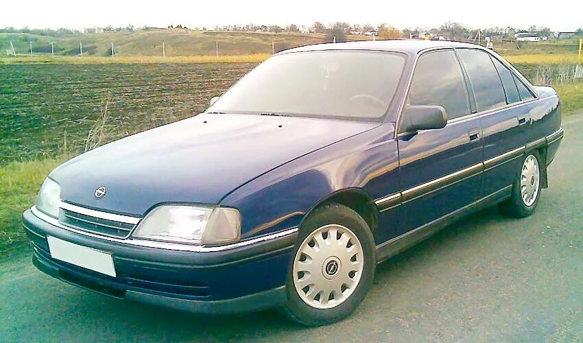 Опель омега б бензин купить. Opel Omega 1992. Опель Омега 89 года. Opel Omega а 1992 года. Opel Omega 89 год.